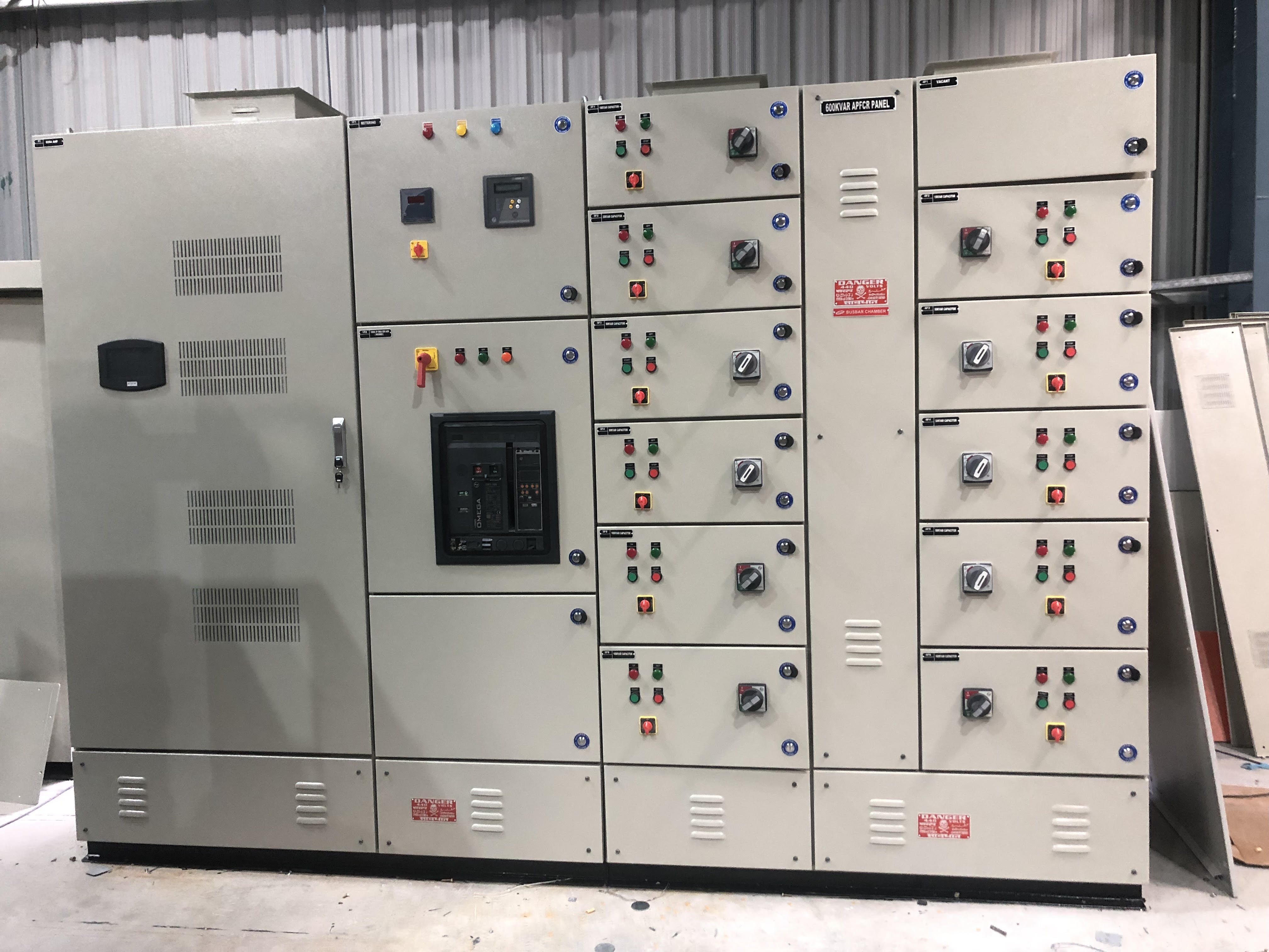 Hybrid APFCR Panels